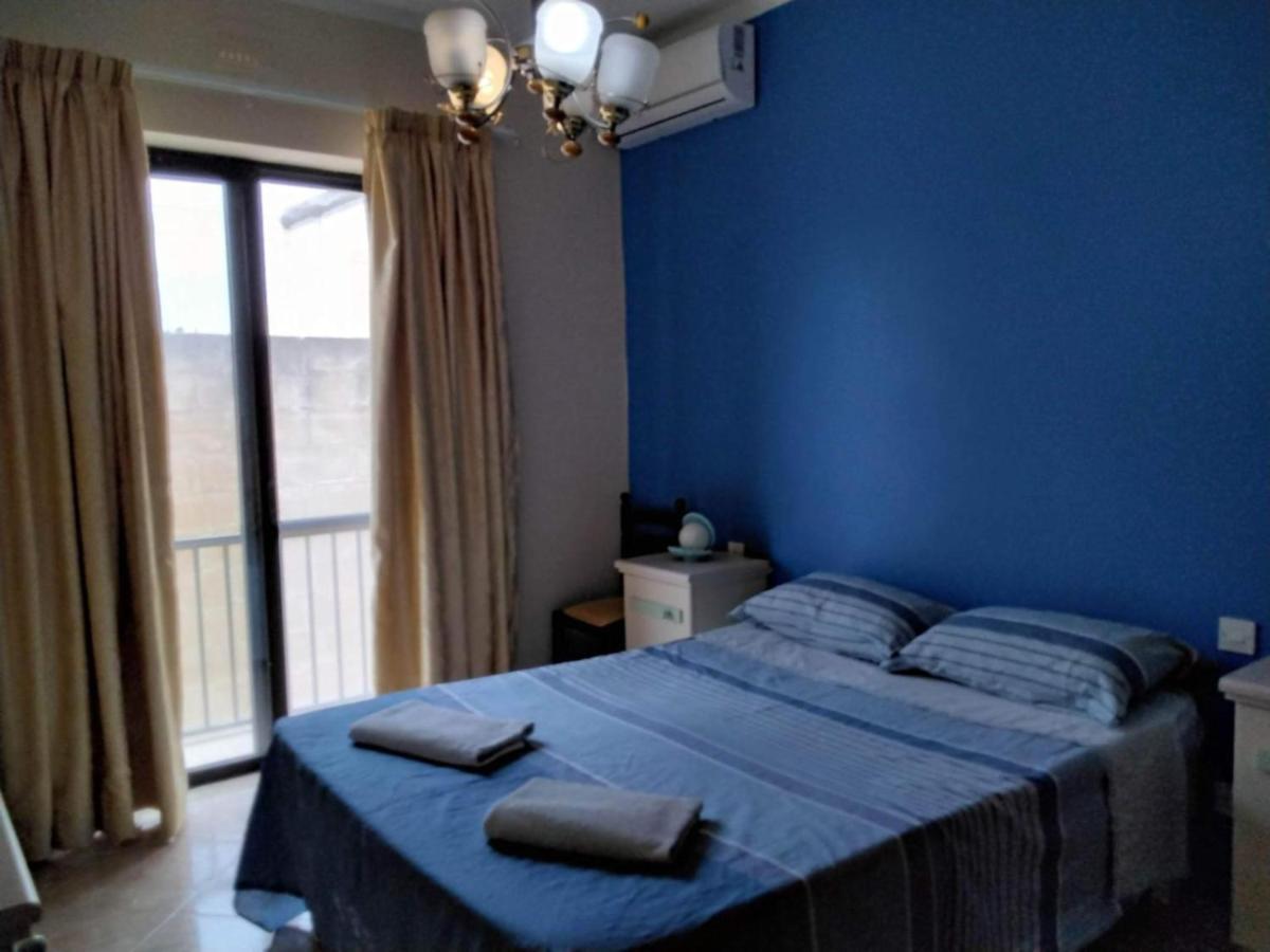 Spacious Apartment In Marsalforn, Gozo Екстер'єр фото